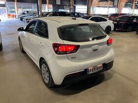 Kia Rio vaihtoauto