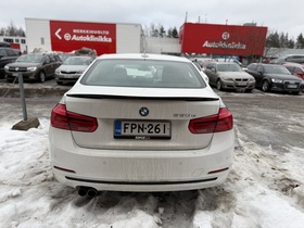 BMW 330 vaihtoauto