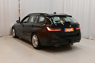 BMW 330 vaihtoauto