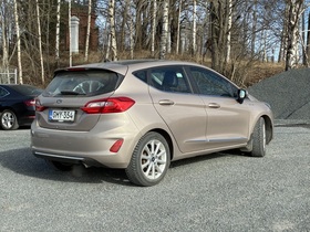 Ford Fiesta vaihtoauto