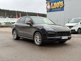 Porsche Cayenne vaihtoauto