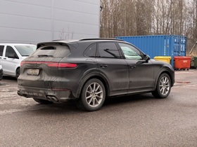 Porsche Cayenne vaihtoauto
