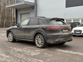 Porsche Cayenne vaihtoauto