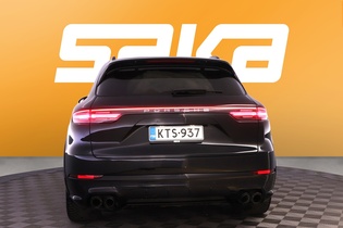 Porsche Cayenne vaihtoauto