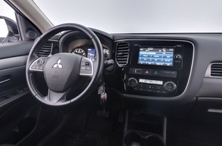 Mitsubishi Outlander vaihtoauto