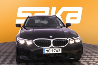 BMW 320 vaihtoauto
