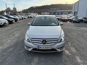 Mercedes-Benz B vaihtoauto
