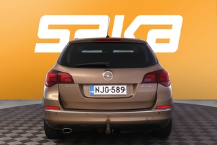 Opel Astra vaihtoauto
