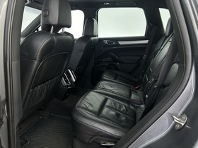 Porsche Cayenne vaihtoauto