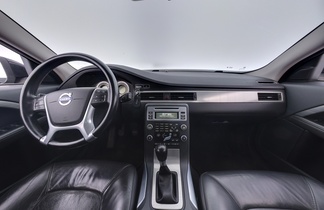 Volvo V70 vaihtoauto