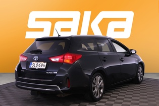 Toyota Auris vaihtoauto