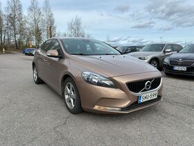 Volvo V40 vaihtoauto