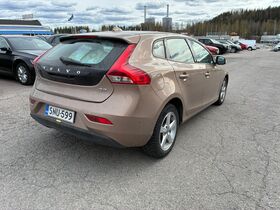 Volvo V40 vaihtoauto