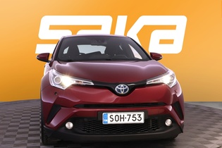 Toyota C-HR vaihtoauto