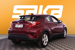 Toyota C-HR vaihtoauto