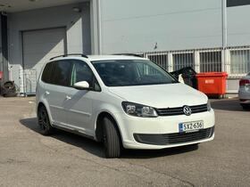 Volkswagen Touran vaihtoauto