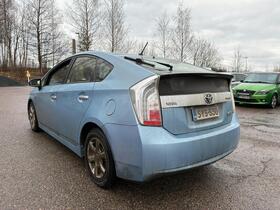 Toyota Prius Plug-in vaihtoauto