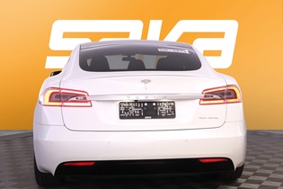 Tesla Model S vaihtoauto