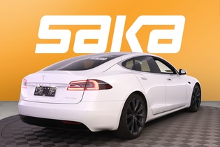 Tesla Model S vaihtoauto