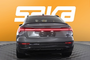 Audi Q8 e-tron vaihtoauto