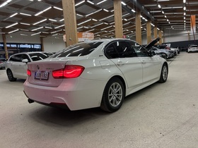 BMW 330 vaihtoauto