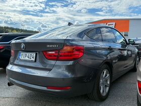 BMW 320 vaihtoauto
