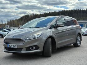 Ford S-MAX vaihtoauto