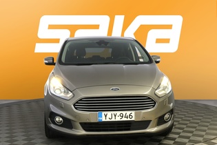 Ford S-MAX vaihtoauto