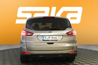 Ford S-MAX vaihtoauto