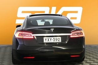 Tesla Model S vaihtoauto
