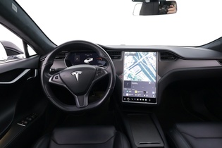 Tesla Model S vaihtoauto