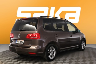 Volkswagen Touran vaihtoauto