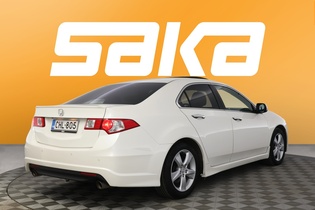 Honda Accord vaihtoauto