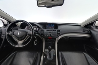 Honda Accord vaihtoauto