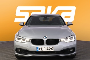 BMW 320 vaihtoauto