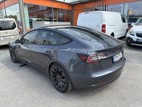 Tesla Model 3 vaihtoauto
