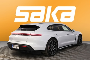 Porsche Taycan vaihtoauto