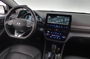 Hyundai IONIQ plug-in vaihtoauto
