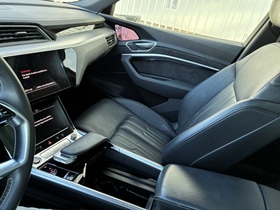 Audi e-tron vaihtoauto