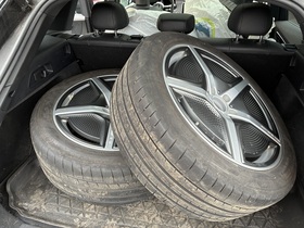 Mercedes-Benz EQE vaihtoauto