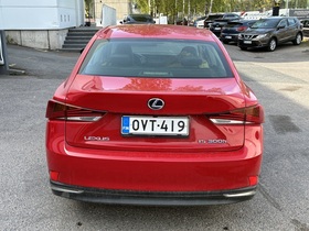 Lexus IS vaihtoauto