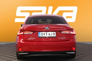 Lexus IS vaihtoauto