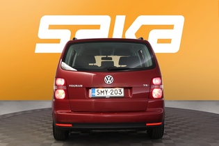 Volkswagen Touran vaihtoauto