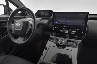 Toyota bZ4X vaihtoauto