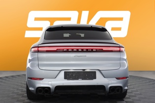 Porsche Cayenne vaihtoauto