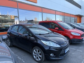 Ford Fiesta vaihtoauto