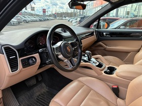 Porsche Cayenne vaihtoauto