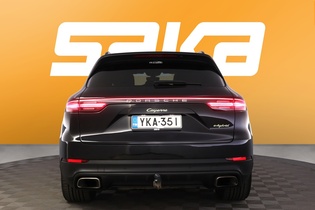 Porsche Cayenne vaihtoauto