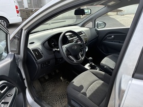 Kia Rio vaihtoauto