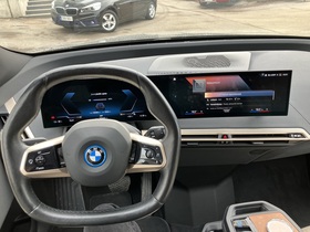 BMW iX vaihtoauto